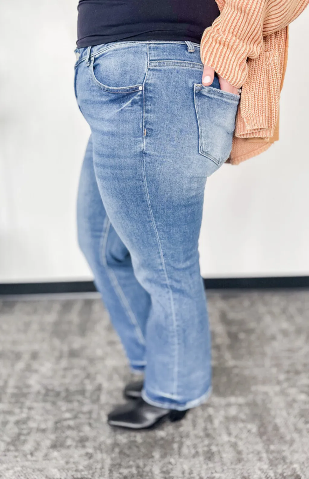 Jessie High Rise Risen Jeans